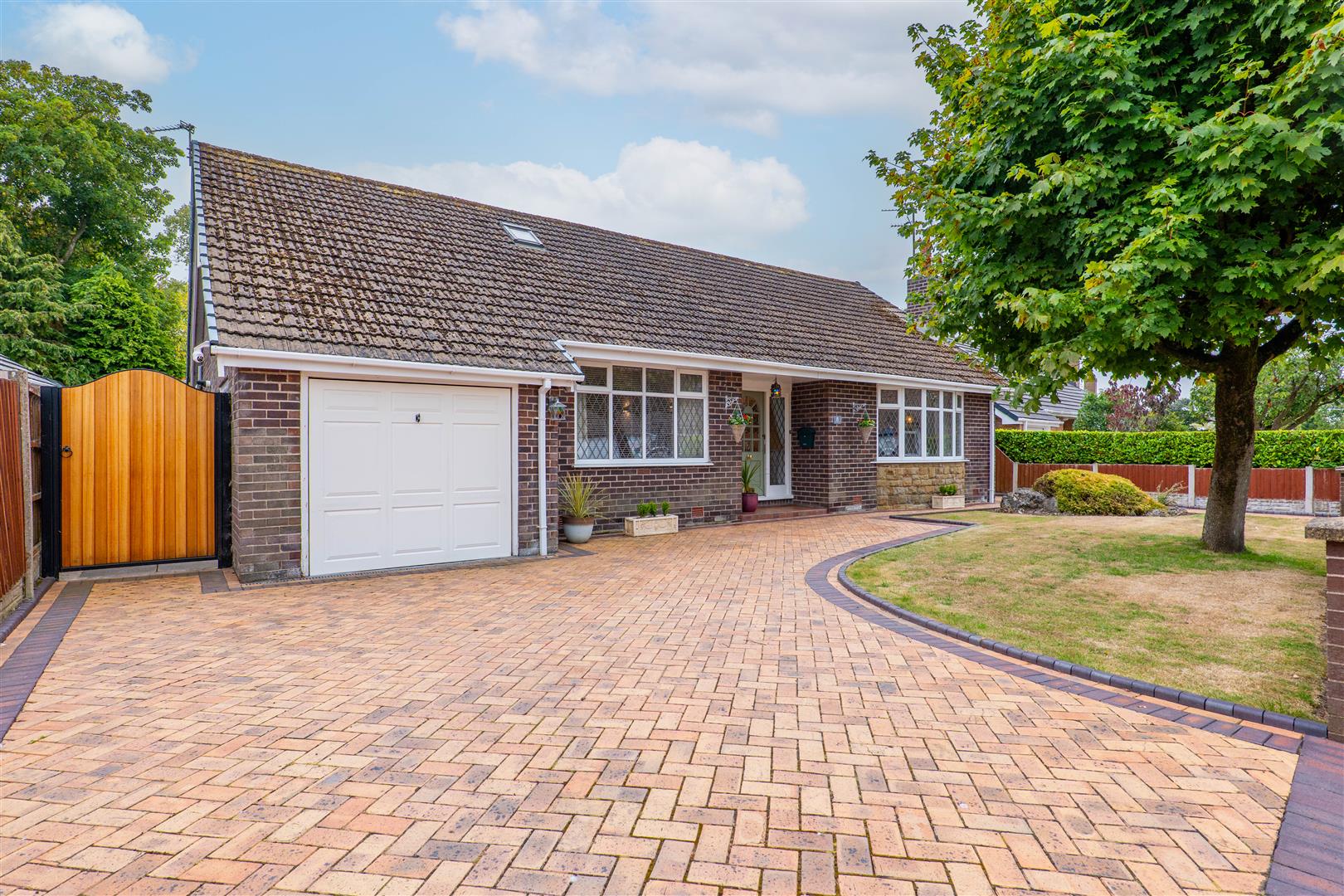 Woodlands Way, Longton, Preston